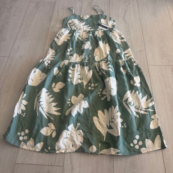 Oneill Dresses & Skirts - Oneill Cecily Dress - Lilly Pad Green size S
